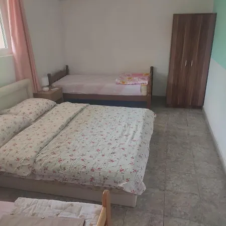 Apartament Nebojsa *